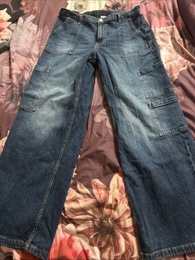 No Boundaries Women's Dark Blue Relaxed Cargo Jeans